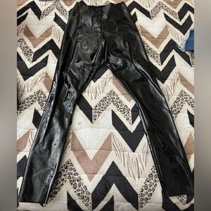 Commando Control Top Faux Patent Leather Leggings